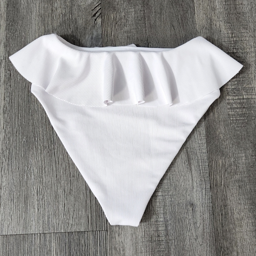 Beach Riot Daisy Ruffle Bikini Bottom - Picture 6 of 9